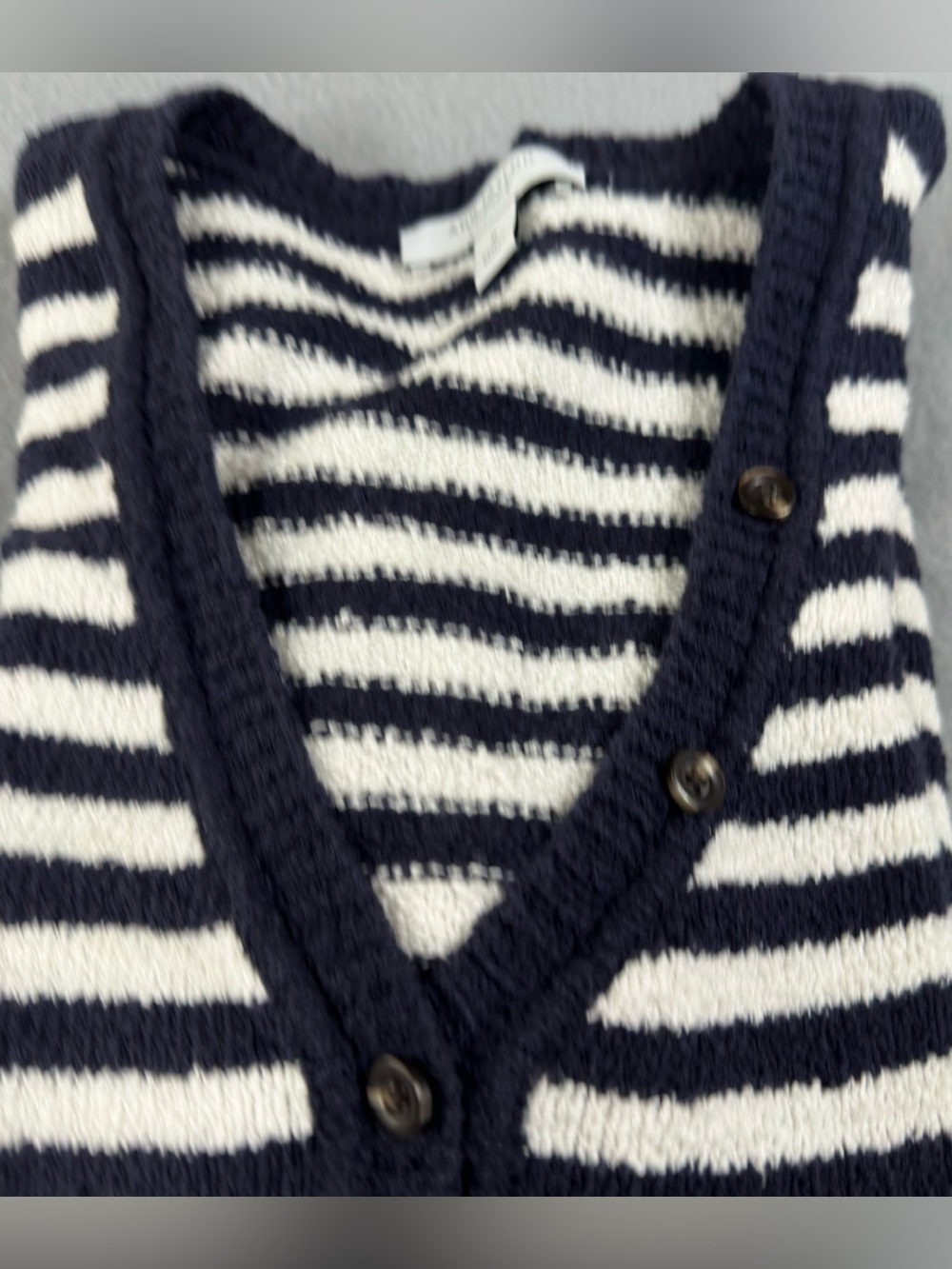 Ann Taylor LOFT Navy White Striped V-Neck Henley Sweater Size M Classic Nautical - Picture 4 of 7